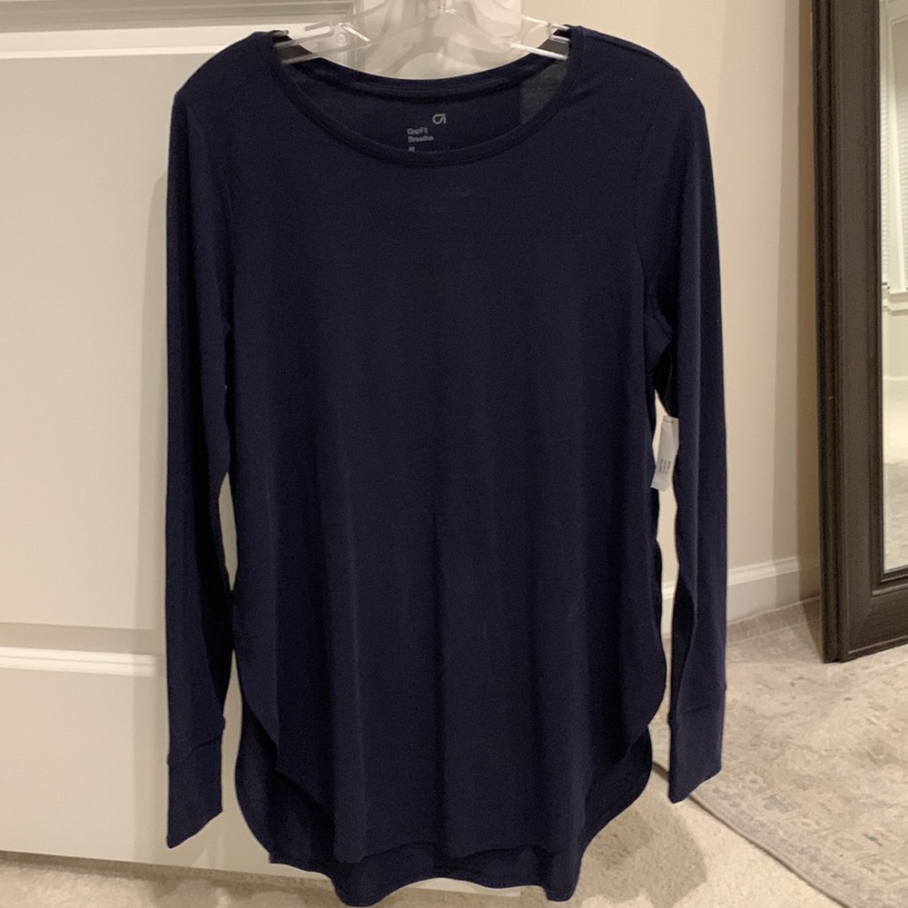 NWT, GapFit Breathe navy blue tunic